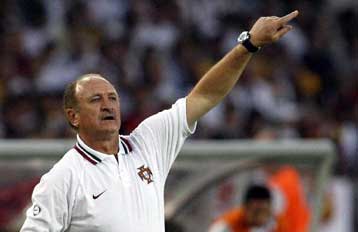 Ο Σκολάρι απέρριψε πρόταση να αναλάβει τη «σελεσάο»