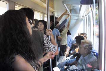 Αποζημιώσεις έως 50 ευρώ από τις ΔΕΚΟ για πλημμελή παροχή υπηρεσιών