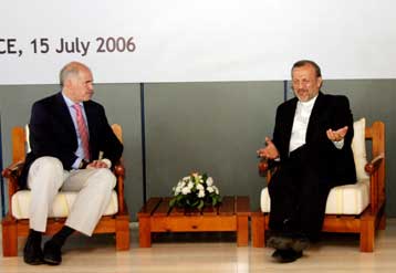 Ανήσυχος για τις εξελίξεις στη Μέση Ανατολή ο Γιώργος Παπανδρέου