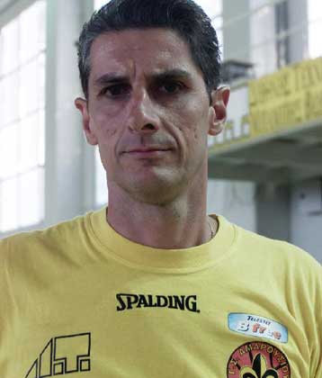 Επέστρεψε στο τεχνικό τιμ του Αμαρουσίου ο Λινάρδος