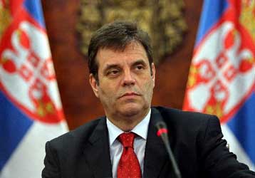 Το σχέδιο δράσης για τη σύλληψη Μλάντιτς παρουσιάζει ο Κοστούνιτσα στις Βρυξέλλες