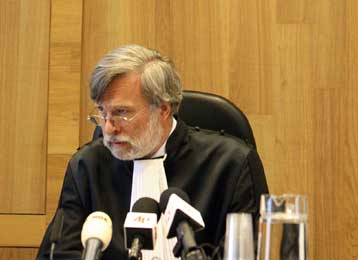 Νόμιμο το κόμμα των παιδεραστών στην Ολλανδία και με απόφαση της Δικαιοσύνης