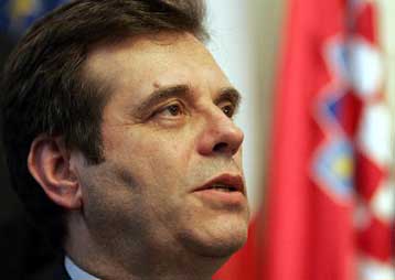 Καλωσορίζει η ΕΕ το σχέδιο της σερβικής κυβέρνησης για τη σύλληψη Μλάντιτς