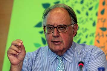 Προτάσεις για την ελάφρυνση των πολιτών από την οικονομική στενότητα κατέθεσε το ΠΑΣΟΚ