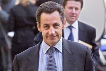 Στην Αθήνα την Παρασκευή ο Γάλλος υπουργός Εσωτερικών Νικολά Σαρκοζί