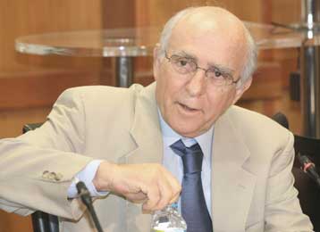 Με διαφωνίες εντός ΝΔ, ΠΑΣΟΚ υπερψηφίστηκαν οι τροπολογίες για την εκτροπή του Αχελώου