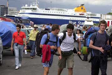 Μετ εμποδίων τα ακτοπλοϊκά δρομολόγια, λόγω ισχυρών ανέμων