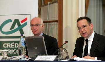 Σε διαπραγματεύσεις με την Credit Agricole για την Εμπορική στρέφεται η κυβέρνηση