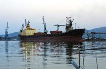 Με το Βόλο και όχι την Αλεξανδρούπολη θα συνδεθεί ακτοπλοϊκώς η Σμύρνη