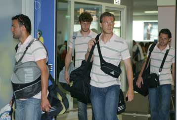 Επέστρεψε η ΑΕΚ με καλή ψυχολογία από την Αυστρία