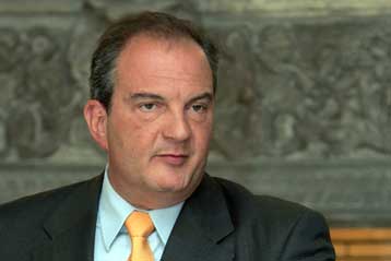 Κανένα ΤΕΙ δεν θα κλείσει, διαβεβαίωσε η κυβέρνηση τους προέδρους των Ιδρυμάτων