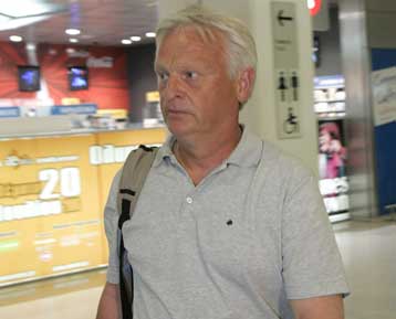 Προανήγγειλε και άλλες μεταγραφές ο Μπάκε, διορία της Μπάρτσελόνα σε Σαβιόλα