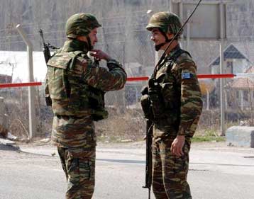 Τη συμμετοχή της Ελλάδας σε ειρηνευτική δύναμη στο Λίβανο μελετά η κυβέρνηση