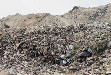 Χιλιάδες οι πυρκαγιές στις παράνομες χωματερές της χώρας τα τελευταία χρόνια