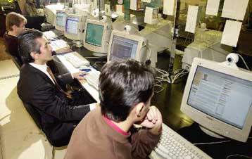 Προκρίθηκαν και οι επτά ενδιαφερόμενοι στη δημοπρασία για τα δίκτυα Wi-MAX