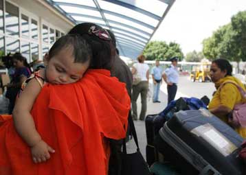 «Αμεση και πρακτική» βοήθεια για τους πρόσφυγες του Λιβάνου ζητεί η Κύπρος