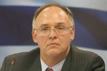 Σε δημόσια διαβούλευση το σχέδιο νόμου για τον αιγιαλό και την παραλία