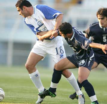Ο Ηρακλής 5-2 την Ντε Γκράαφστσαπ με γκολ των Παπαποστόλου, Γιάντση