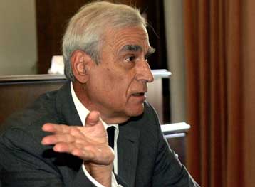 Ενώπιον της Βουλής καλείται εκ νέου η ηγεσία της ΕΥΠ για την υπόθεση των υποκλοπών