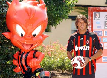 Η Μίλαν θα μετάσχει στην κλήρωση της Παρασκευής χωρίς να ξέρει εάν θα αγωνισθεί