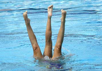 Φτούλη και Μακρυγιάννη «μιμήθηκαν» την Ανθοπούλου στο ντουέτο της συγχρονισμένης