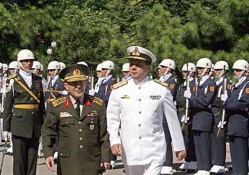 Ολοκληρώνεται η επίσκεψη του αρχηγού ΓΕΕΘΑ Π.Χηνοφώτη στην Τουρκία