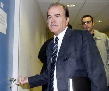 Ο Αρειος Πάγος απέρριψε την αίτηση του Μπατατούδη, που θα δικαστεί για υπεξαίρεση