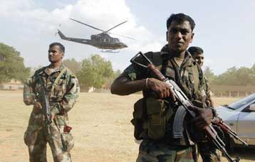 Δεκάδες νεκροί στη Σρι Λάνκα μετά την κλιμάκωση των συγκρούσεων στρατού-Ταμίλ