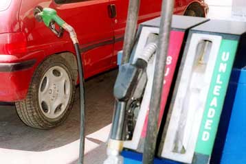 Πρόστιμα 1,5 εκατ. ευρώ στην αγορά καυσίμων επέβαλε η υπερνομαρχία Αθηνών από το 2003