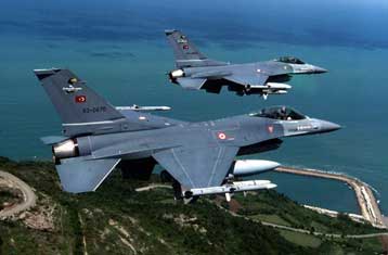 Νέα μαχητικά F-16 πρόκειται να αγοράσει η Τουρκία, σύμφωνα με πληροφορίες