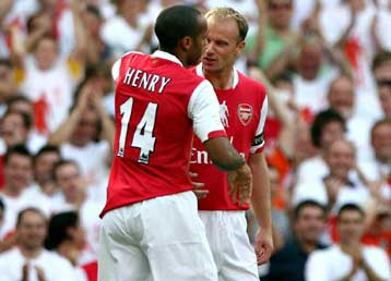 Χωρίς τον ανέτοιμο Ανρί και τον τιμωρημένο Λέμαν μπαίνει η Αρσεναλ στο Champions League