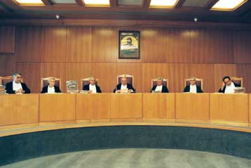 Προσφυγή κατά του ΕΤΑΤ κατέθεσαν οι υπάλληλοι της Τράπεζας Αττικής