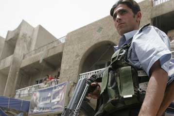 Νέα μαζική απαγωγή σιιτών καταγγέλλει ο διοικητής της Νατζάφ