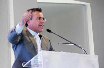 Σύσκεψη στη Ρηγίλλης για τη μάχη στην υπερνομαρχία Αθηνών-Πειραιά