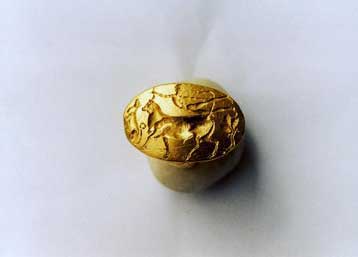 Αυθεντικό αποδείχθηκε το χρυσό «δαχτυλίδι του Θησέα»