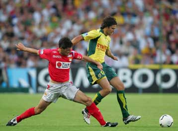 Ποδαρικό με το δεξί για την Λιόν, 3-1 στη Ναντ