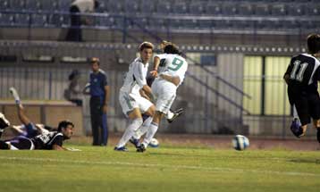 Σε συνθήκες… βρασμού, ο Παναθηναϊκός νίκησε 1-0 τον Ατρόμητο στο Περιστέρι