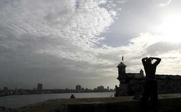 Σε μερικές εβδομάδες ίσως αναλάβει πάλι τα καθήκοντά του ο Φιντέλ Κάστρο