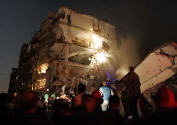 Με αμείωτη ένταση συνεχίζονται οι επιχειρήσεις των Ισραηλινών στο Λίβανο