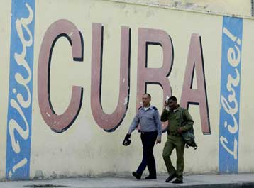 Χρειάζονται αρκετοί μήνες για να επανακάμψει ο Φιντέλ, παραδέχεται η Αβάνα