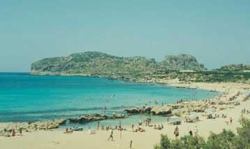 Τα πακέτα «All inclusive» περιορίζουν τα έσοδα από τον τουρισμό