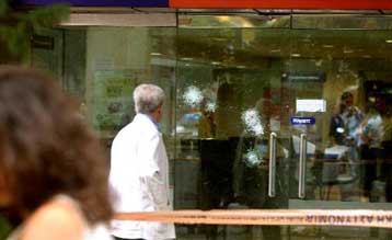 Έξαρση στις κλοπές και τις διαρρήξεις το πρώτο εξάμηνο του 2006