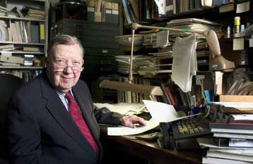 Πέθανε ο μεγάλος Αμερικανός φυσικός Τζέιμς Βαν Αλλεν