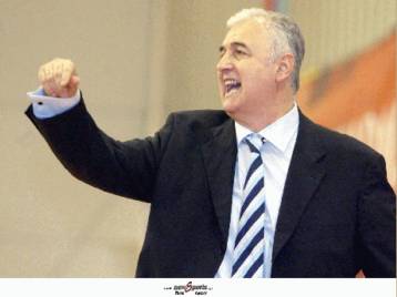 Προβληματίζεται ο Σάκοτα από τον τραυματισμό του Γιόροβιτς
