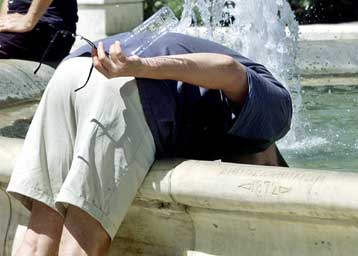 Καύσωνας από την Παρασκευή, με θερμοκρασίες έως και 42 βαθμούς Κελσίου