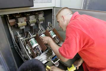 Ρελέ και γείωση υποχρεωτικά σε όλα τα σπίτια εντός τριετίας