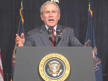 «Κόκκινο» στις τηλεφωνικές παρακολουθήσεις από ομοσπονδιακό δικαστήριο των ΗΠΑ