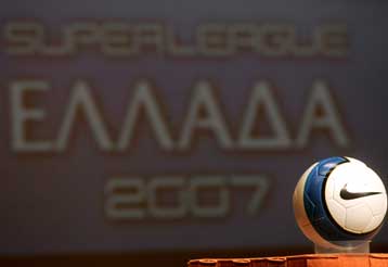 Ο Τσίκινης στο ντέρμπι της πρεμιέρας ΑΕΚ-ΠΑΟΚ