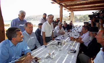 Επίσκεψη Σιούφα στη Γαύδο με εξαγγελίες για αναπτυξιακά έργα