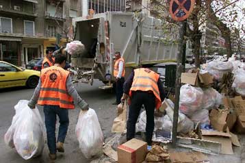 Είκοσι χιλιάδες δημόσιοι υπάλληλοι στα βαρέα και ανθυγιεινά από τον Ιανουάριο 2008